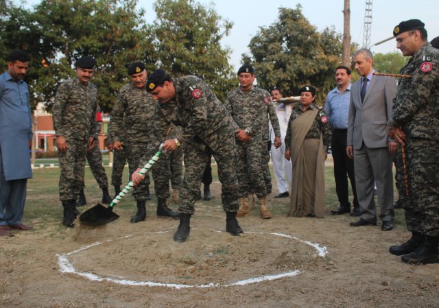 Earthbreaking-cermony